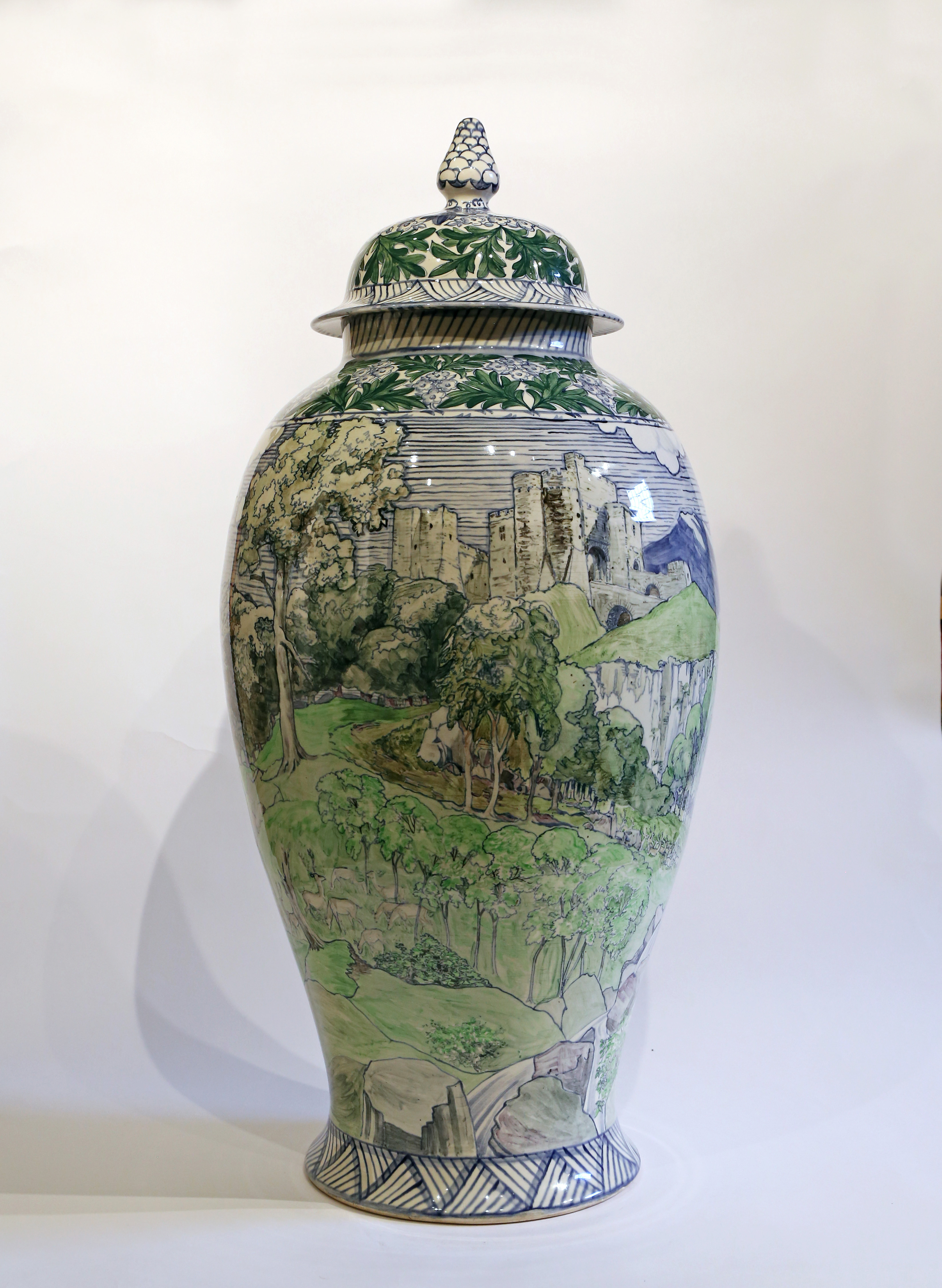 A MASSIVE VASE AND COVER PAINTED BY ALFRED POWELL WEDGWOOD