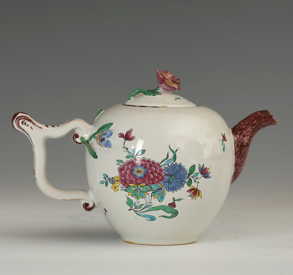 A HÖCHST FAIENCE TEAPOT
